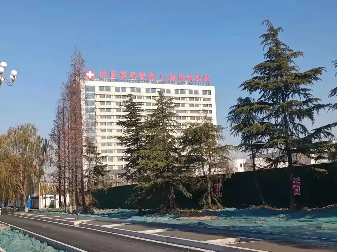 床位600张的大型民营医院停业了!”