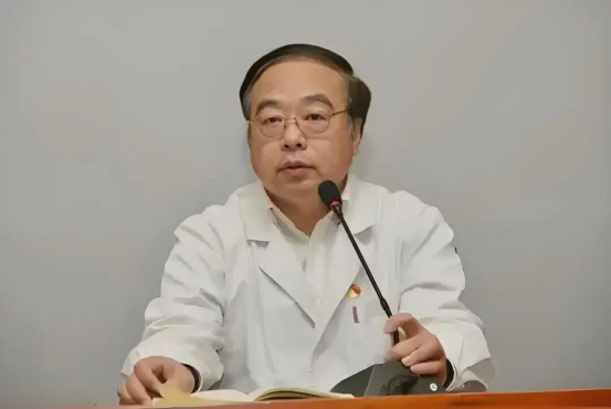 知名肿瘤专家、三甲肿瘤医院原院长被查！”